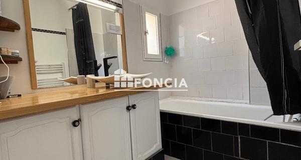 À vendre Maison 6 pièces 140 m² - Bouc-bel-air 13320