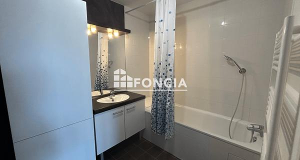 Location Appartement meublé 3 pièces 60.92 m² - Villeurbanne 69100