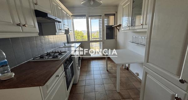 Location Appartement 3 pièces 69.94 m² - Lyon 69005