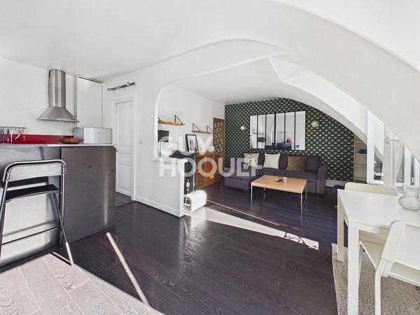 Superbe 2 pièces - Dernier étage - M° Quatre Septembre