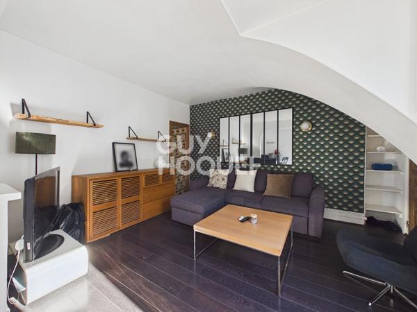 Superbe 2 pièces - Dernier étage - M° Quatre Septembre