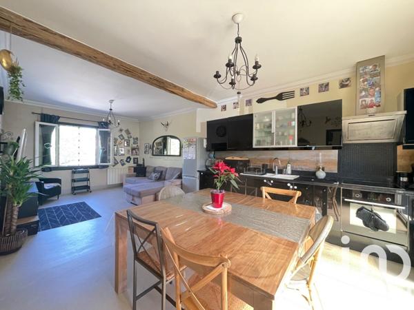 House for sale 5 rooms 105 m² Montfermeil