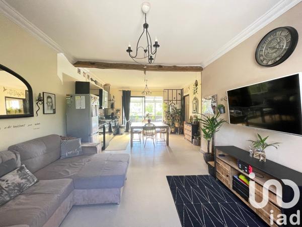 House for sale 5 rooms 105 m² Montfermeil