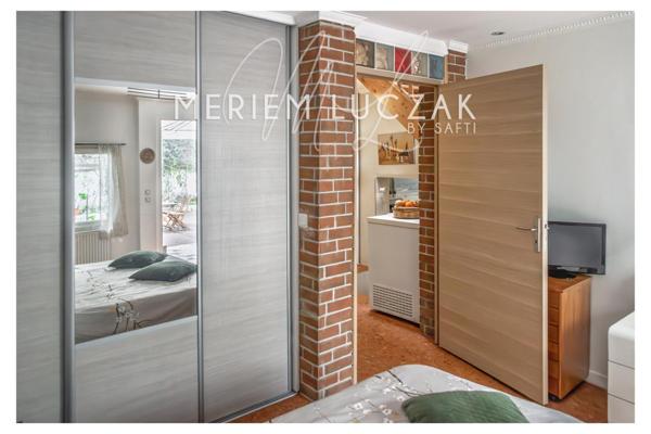 Charmante maison au calme avec terasse,2 parkings,136m2 sur un terrain 240m2 à 10 min du metro ligne 12