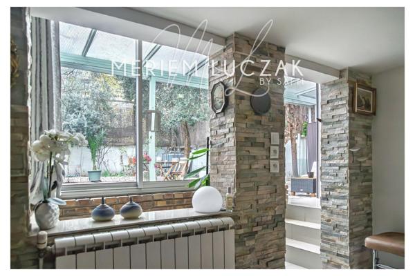 Charmante maison au calme avec terasse,2 parkings,136m2 sur un terrain 240m2 à 10 min du metro ligne 12