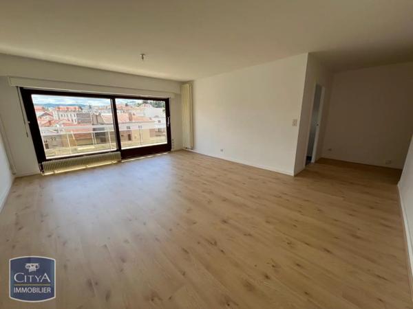 Appartement à louer 4 pièces 105.3m² Clermont-Ferrand (63000)