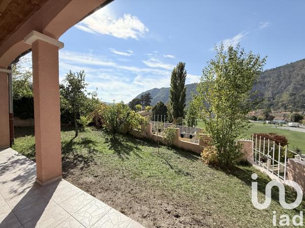 Maison à vendre 5 pièces 153 m² Digne-les-Bains