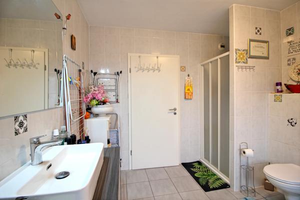 Bouzonville (57320) VIAGER appartement avec garage cave et parking