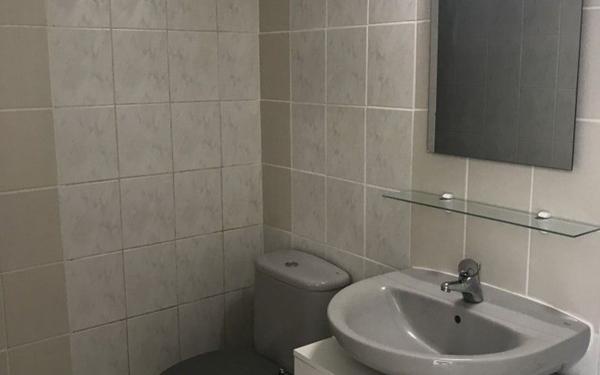 Appartement à vendre    1 pièce •  Fort-de-France