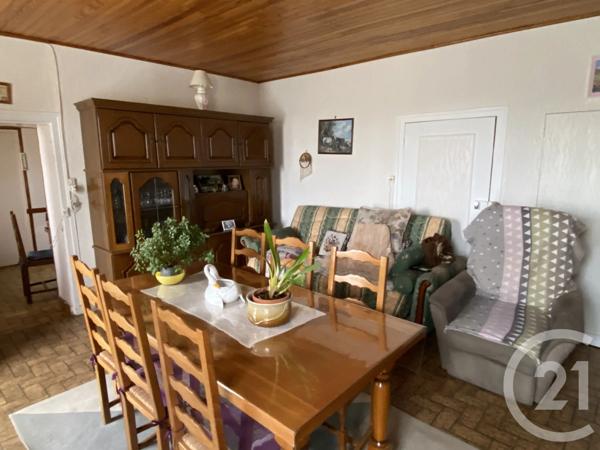 Maison à vendre  4 pièces - 108 m 2   LIVRY  - 58