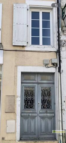 Vente immobilière : Maison de ville à Aigre  4 pièces 103 m² 109 000 €- FONCIERE CHARENTAISE AIGRE.
