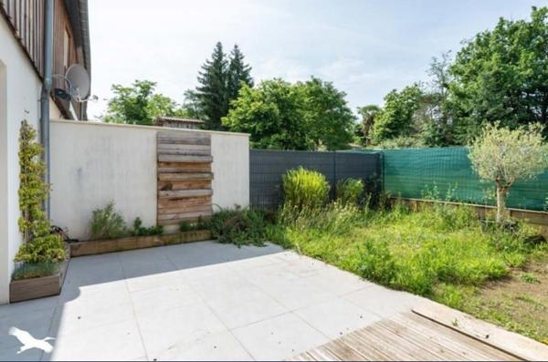 Maison à louer |  St-Pierre-du-Mont |  4 pièces | 100 m²