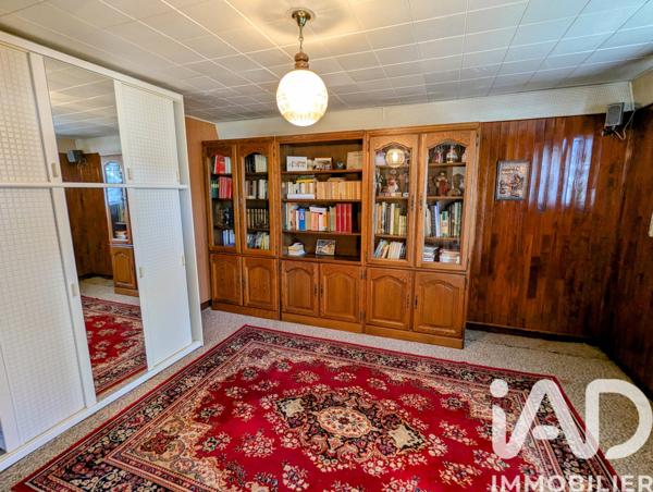 Maison à vendre 6 pièces 156 m² Saint-Seurin-sur-l'Isle