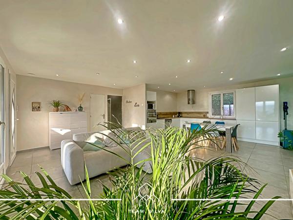 Maison 5 pièces - 107 m² Exclusivité efficity