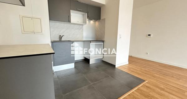 Location Appartement 3 pièces 70.49 m² - Clamart 92140