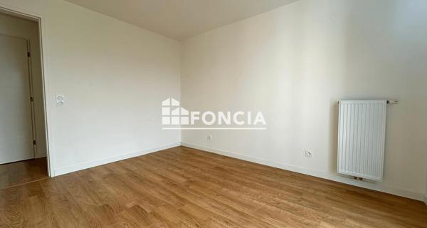 Location Appartement 3 pièces 70.49 m² - Clamart 92140