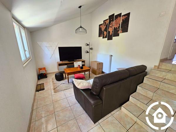 Maison de ville avec petit jardin - 1 chambre et un bureau