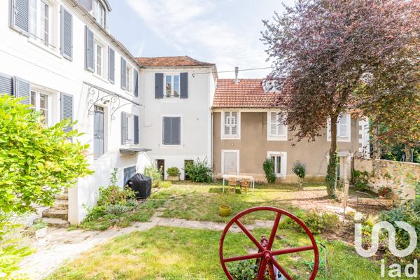 Maison à vendre 6 pièces 131 m² Savigny-sur-Orge
