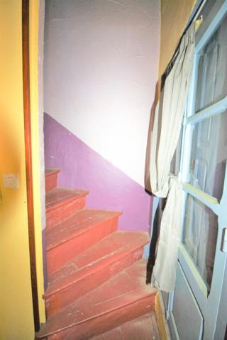 ESTAGEL : Centre ville - Maison 3 pièces 62.95 m² en R+2 - A RENOVER