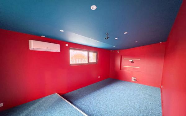 Appartement à vendre    5 pièces • 200,49 m2 Ruaudin