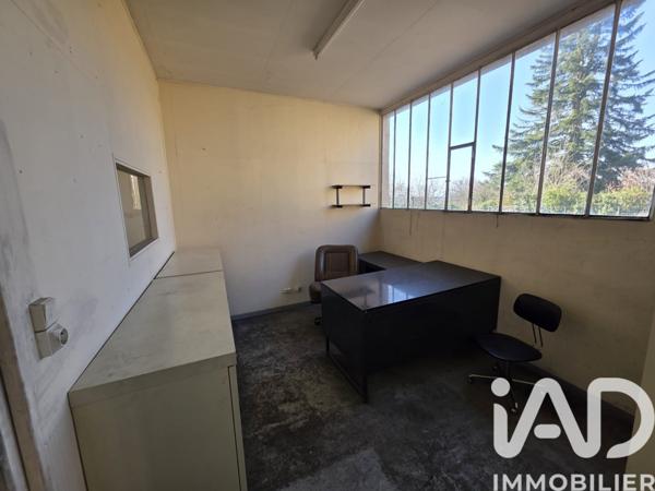 Parking à vendre 510 m² Cronat