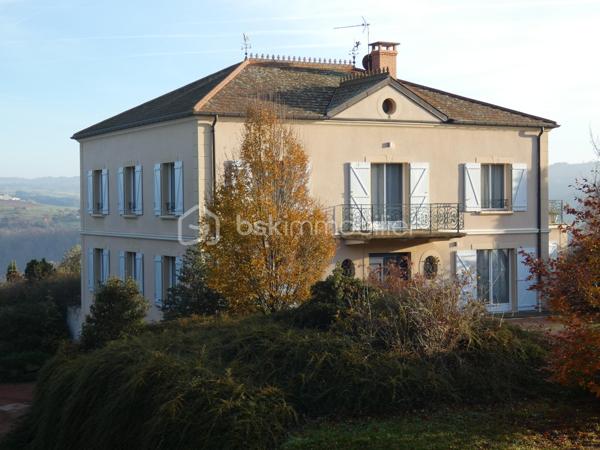 Maison d architecte de 377 m²