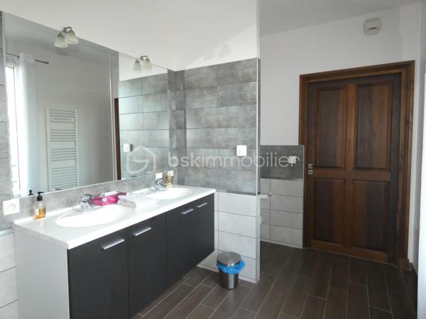 Maison d architecte de 377 m²