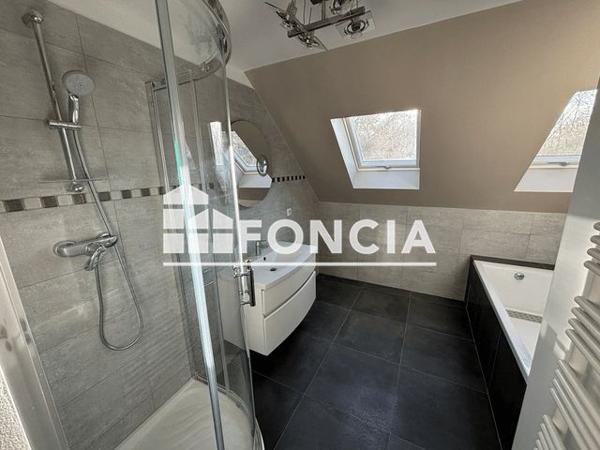 Location Maison 10 pièces 216.24 m² - 3 ALLEE DE LA PAGERIE Louveciennes 78430