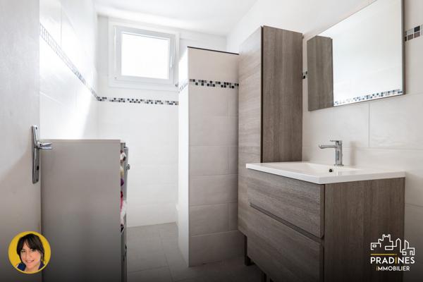 Pierre-Bénite – T3 lumineux de 70 m² avec balcon, parking, cave et garage possible