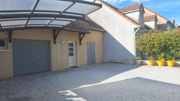A louer : Maison Chalon Sur Saône 5 pièces 106 m2, jardin, carport