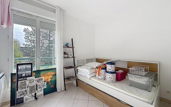 Appartement à louer    3 pièces • 54,38 m2 Santeny
