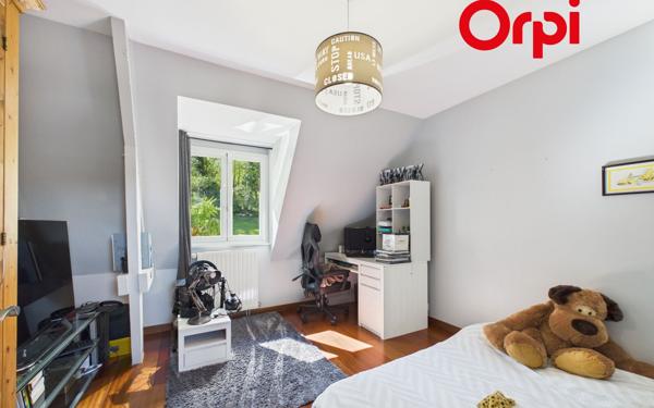 Maison à vendre    6 pièces •  Bernay