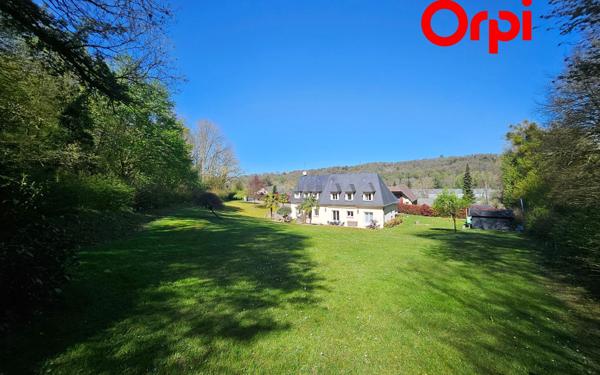 Maison à vendre    6 pièces •  Bernay