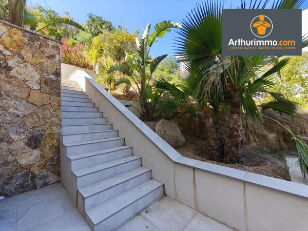 Vente                                                      Appartement
                        
                     2 pièces                      45 m2                     à Pietrosella