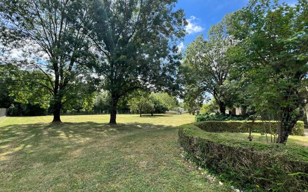 Maison à vendre    7 pièces •  Médis