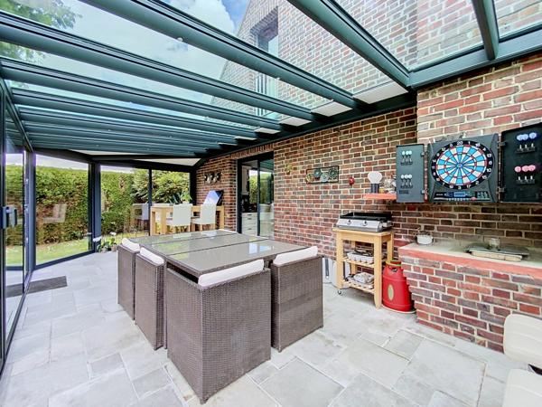 Villa individuelle avec piscine, 4 chambres, jardin et garages NIEPPE