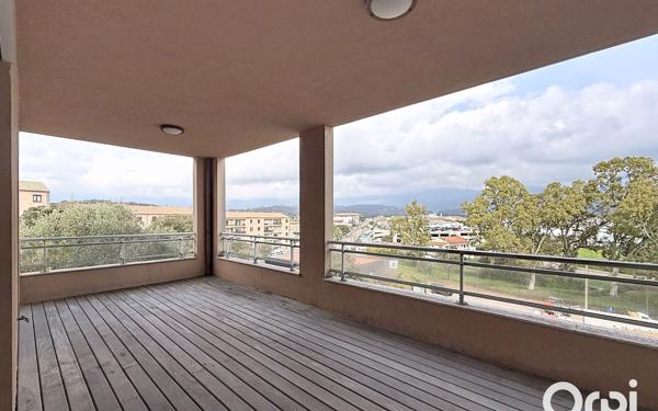 Appartement à vendre    3 pièces •  Porto-Vecchio