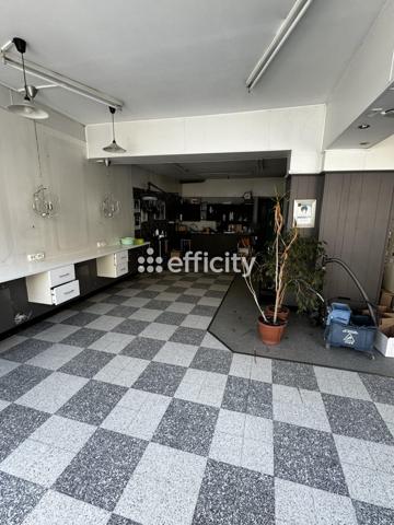 Immeuble 12 pièces - 285 m²