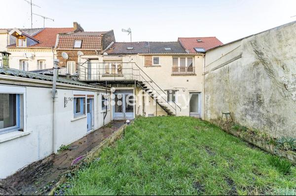 Immeuble 12 pièces - 285 m²