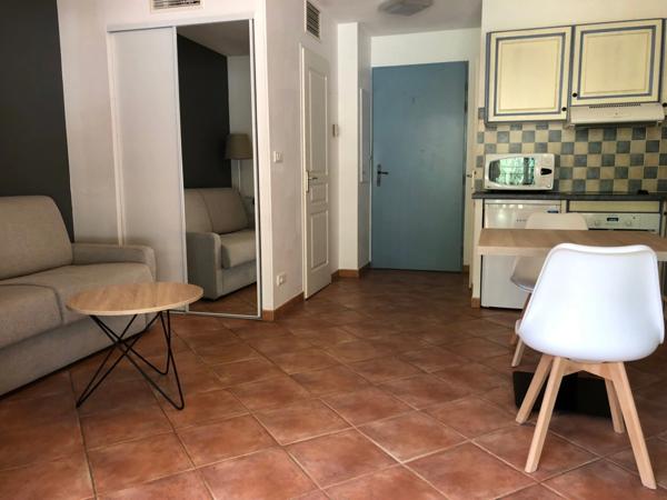 Appartement à vendre 1 pièces GREOUX LES BAINS (04)