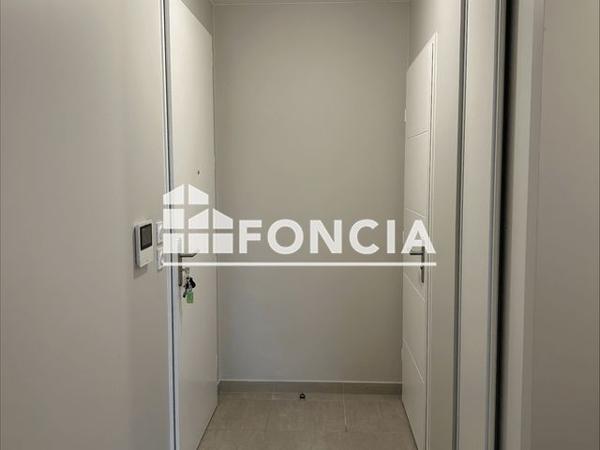 Location Appartement 2 pièces 45.27 m² - 287 RUE DE L'ANCIEN AERODROME Saran 45770