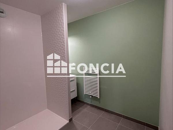 Location Appartement 2 pièces 45.27 m² - 287 RUE DE L'ANCIEN AERODROME Saran 45770