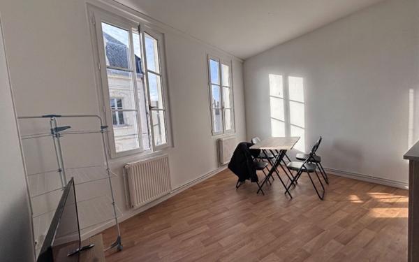Appartement à louer    2 pièces • 36,19 m2 Châtellerault