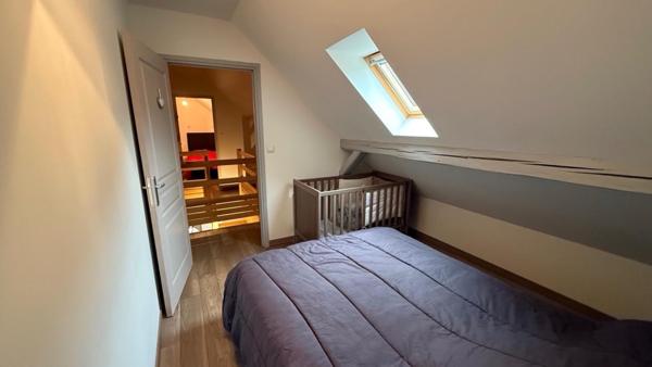 Maison Mitoyenne rénovée en 2 appartements ou gîtes