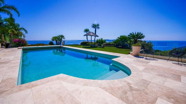 Maison et vue mer exceptionnelles :  300 m2 - 6 Chambres, 6 salles d'eau
