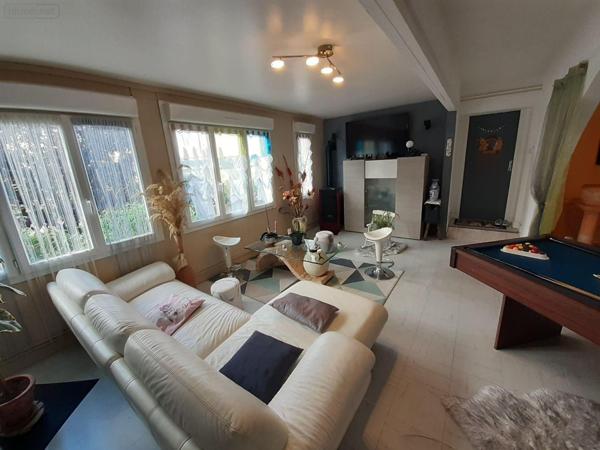 Autres types de propriété à vendre à Saint-Ouen-en-Belin dans la Sarthe (72220), ref : 024/348