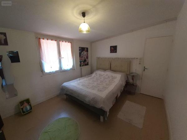 Autres types de propriété à vendre à Saint-Ouen-en-Belin dans la Sarthe (72220), ref : 024/348