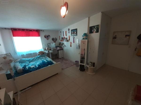 Autres types de propriété à vendre à Saint-Ouen-en-Belin dans la Sarthe (72220), ref : 024/348