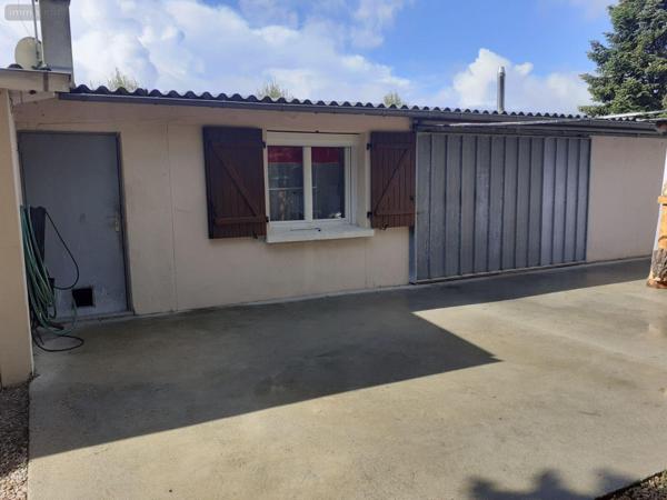 Autres types de propriété à vendre à Saint-Ouen-en-Belin dans la Sarthe (72220), ref : 024/348