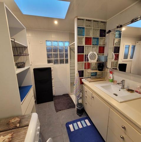 La Ciotat (13600) A St Jean maison avec terrasse + dépendance & studio